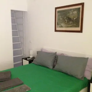 Giulio Cesare 24 Bed & Breakfast