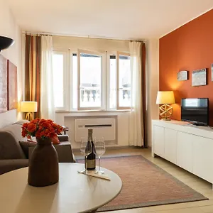  Appartement Loggiato Palazzo San Matteo